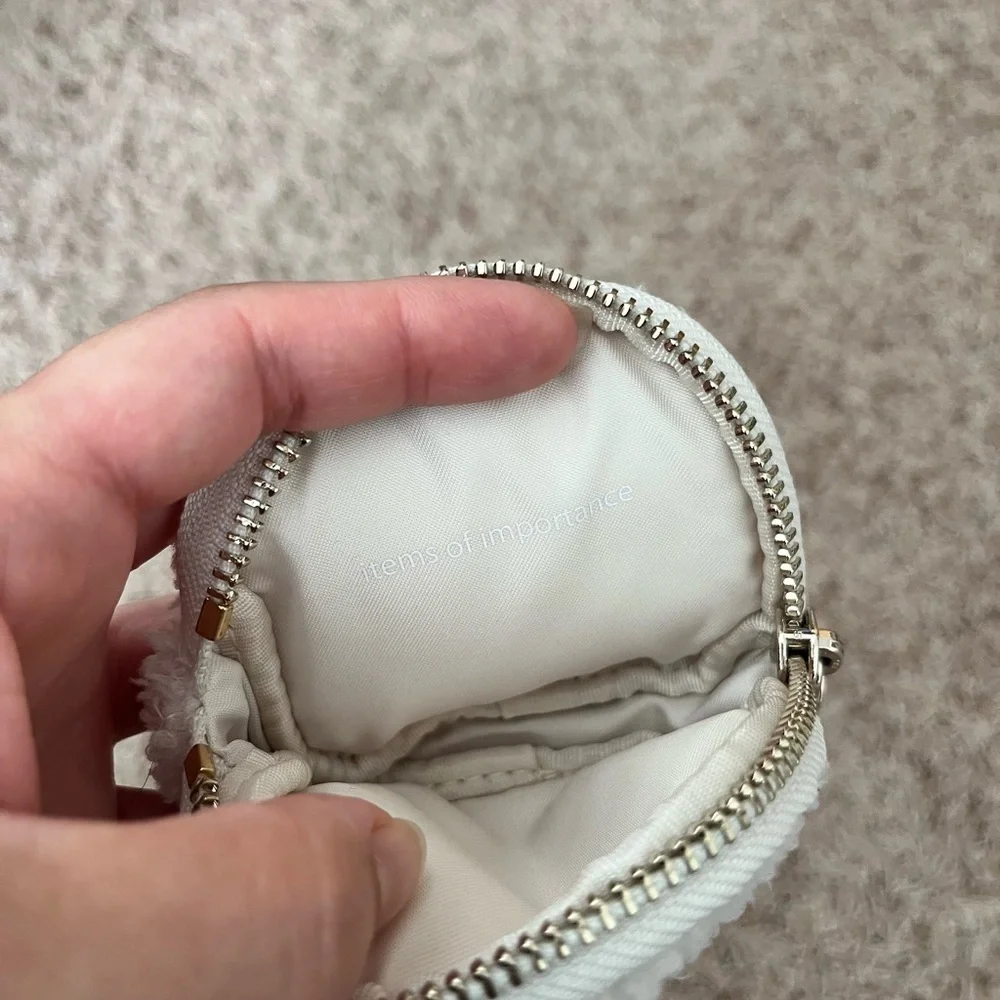 Lululemon Modular Phone Crossbody Bag Fleece Sherpa